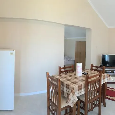 Lakefront Apartament